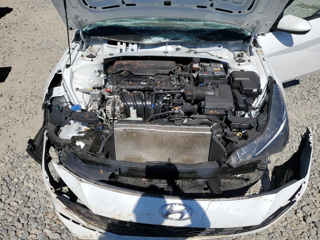 2022 HYUNDAI ELANTRA SEL VIN:5NPLS4AG6NH060627