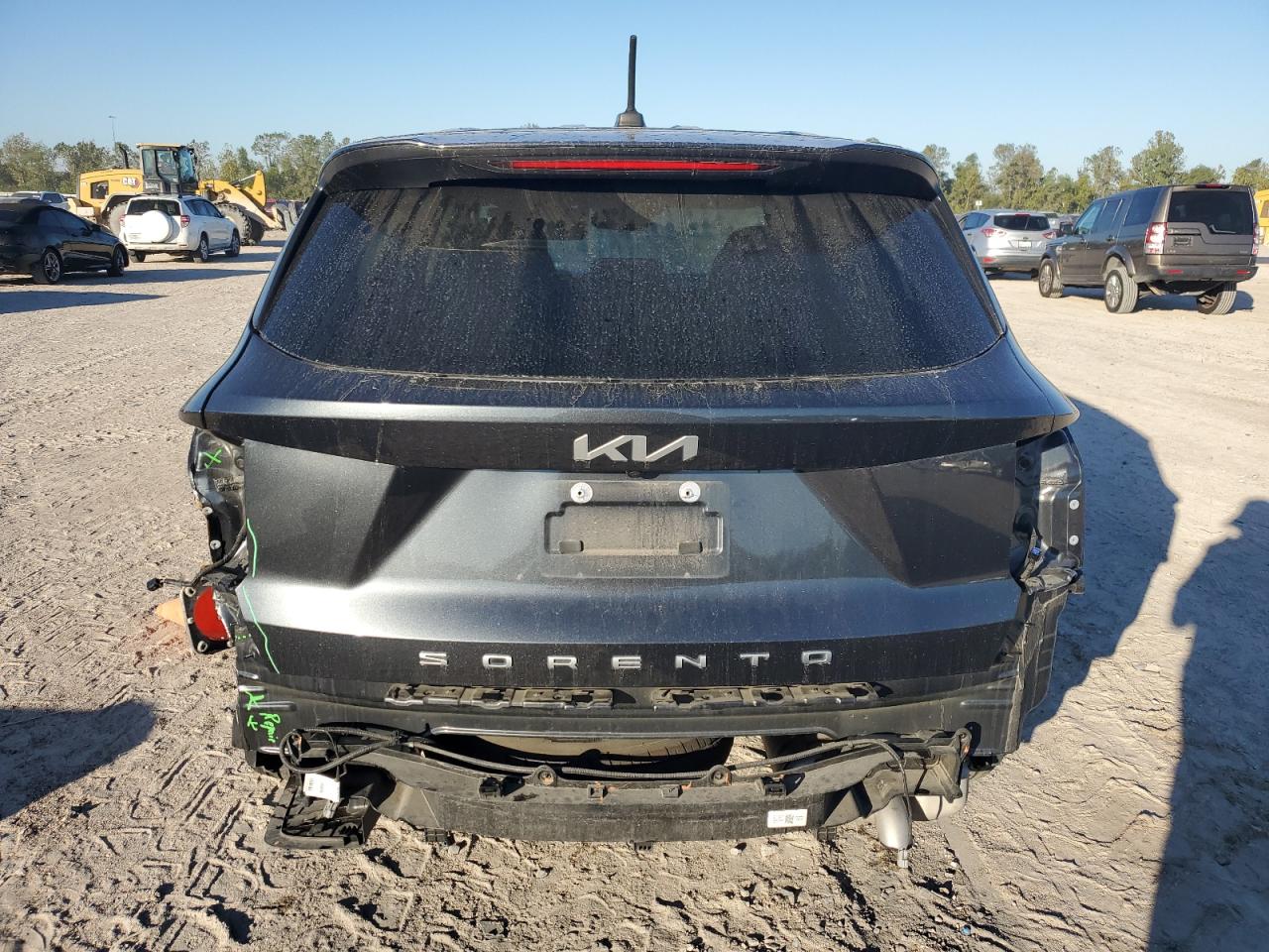 2022 KIA SORENTO LX VIN:5XYRG4LC3NG137015