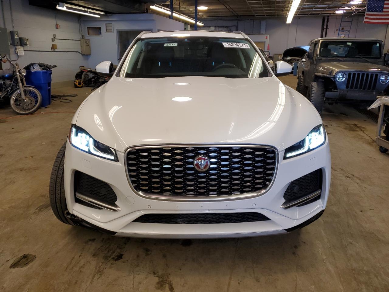 2023 JAGUAR F-PACE S VIN:SADCJ2EX4PA705856