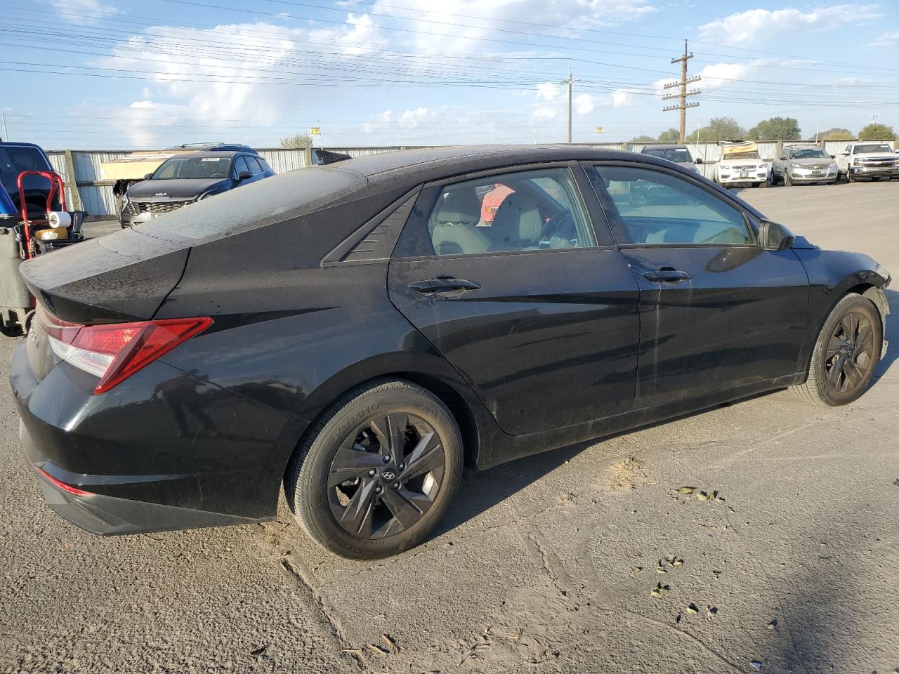 2022 HYUNDAI ELANTRA SEL VIN:KMHLM4AG9NU216428