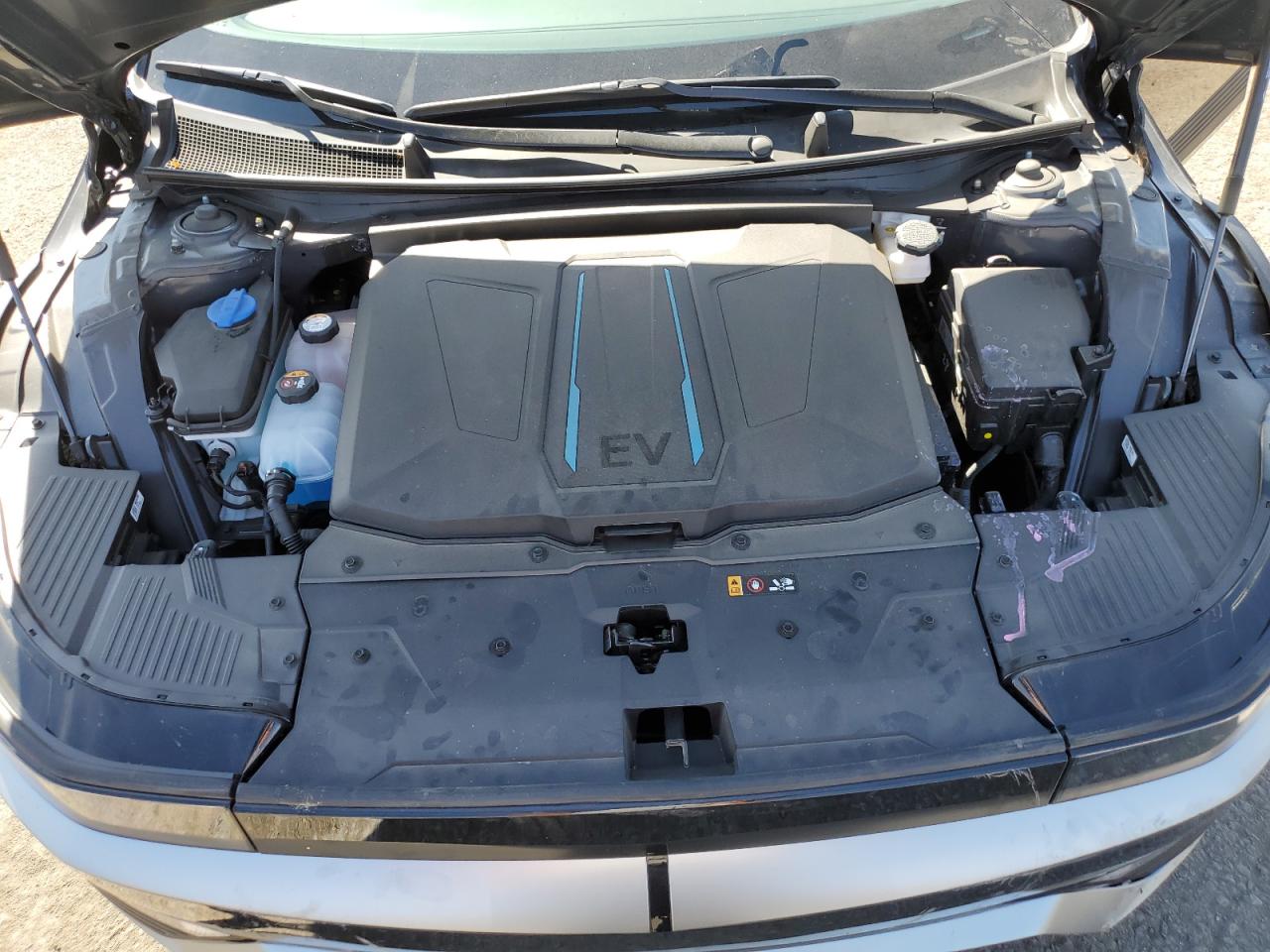 2024 HYUNDAI IONIQ 5 SE VIN:KM8KM4DE4RU251194