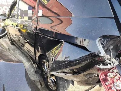 2015 Kia Carnival VIN: