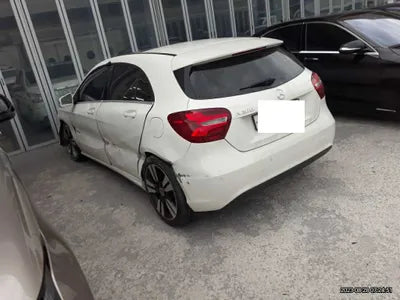 2018 Mercedes-Benz A 200 WDDBF4DBXJJ655410 VIN:WDDBF4DBXJJ655410