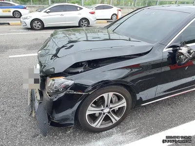 2017 Mercedes-Benz E 300 WDDZF4JB0HA147945 VIN:WDDZF4JB0HA147945