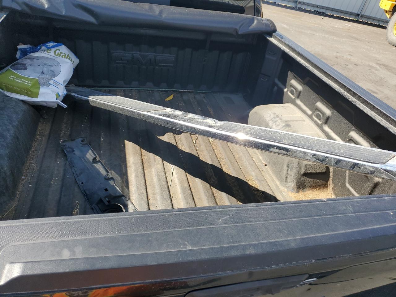 2022 GMC SIERRA K1500 SLT VIN:3GTUUDED9NG639666