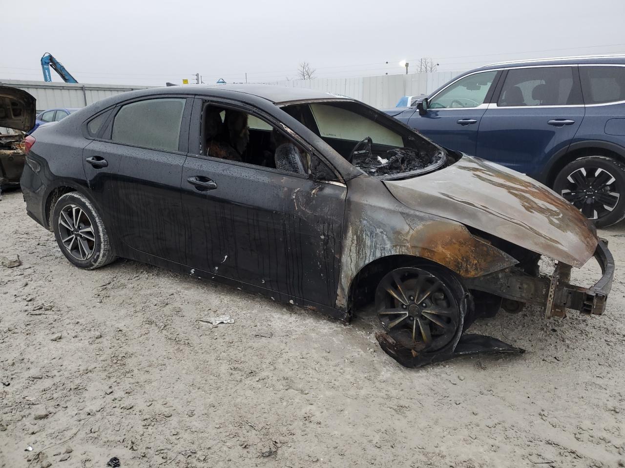 2022 KIA FORTE FE VIN:3KPF24AD5NE462596