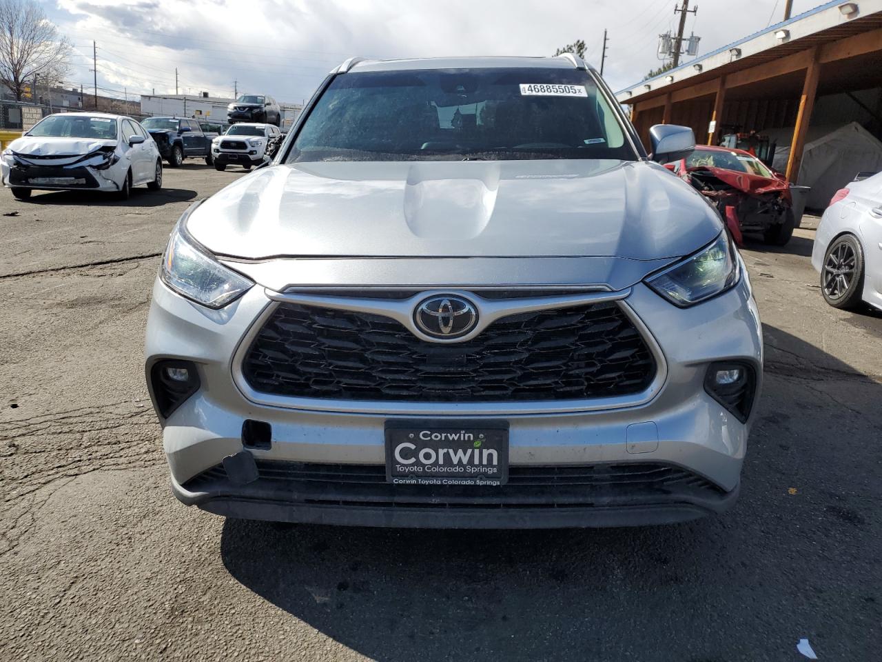 2022 TOYOTA HIGHLANDER XLE VIN:5TDGZRBH0NS565185
