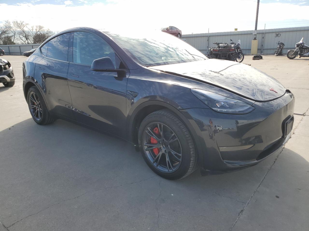 2024 TESLA MODEL Y  VIN:7SAYGDED8RA301678