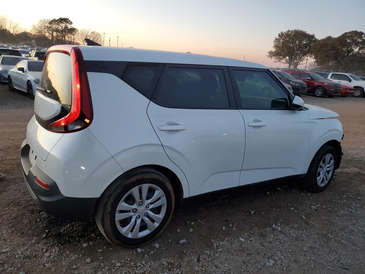 2022 KIA SOUL LX VIN:KNDJ23AU1N7175356