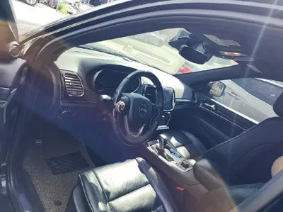 2019 Jeep Grand Cherokee 1C4RJFCG9KC570872 VIN:1C4RJFCG9KC570872