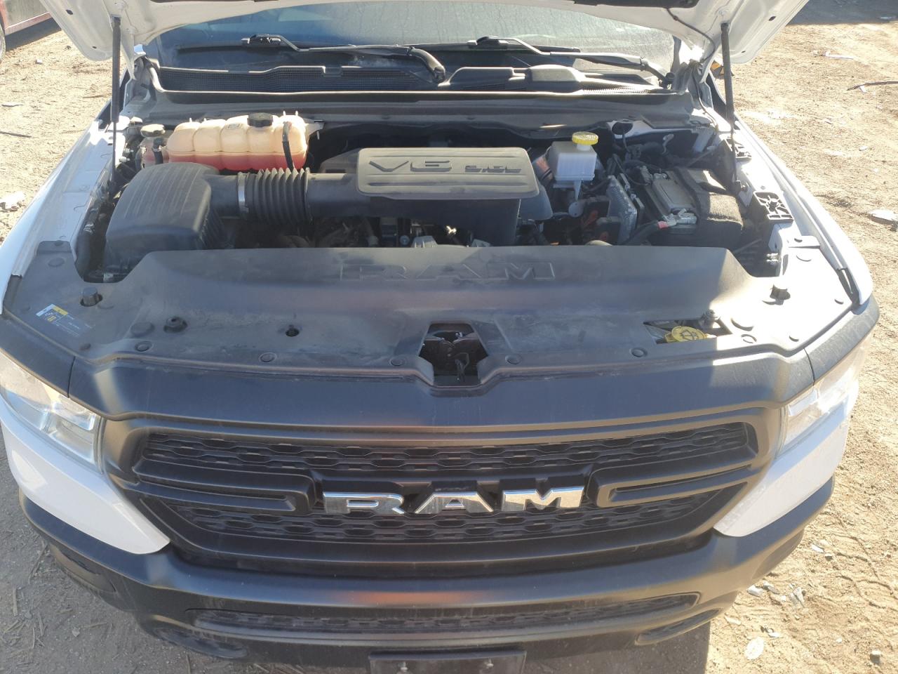 2022 RAM 1500 TRADESMAN VIN:1C6RRFGG1NN305611