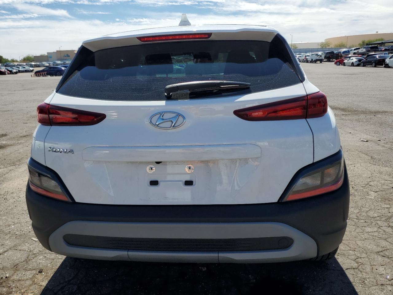 2022 HYUNDAI KONA SEL VIN:KM8K22AB1NU880457