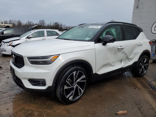 2022 VOLVO XC40 T5 R-DESIGN VIN:YV4162UMXN2732012