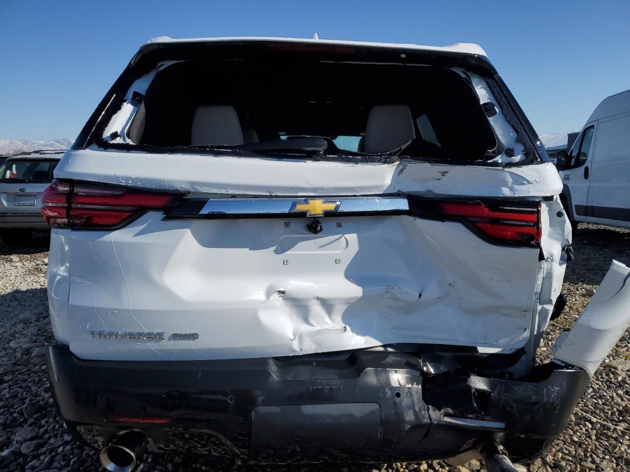 2022 CHEVROLET TRAVERSE LS VIN:1GNEVLKWXNJ107625