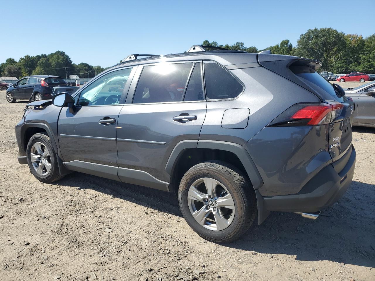 2024 TOYOTA RAV4 XLE VIN:2T3P1RFV7RW438106
