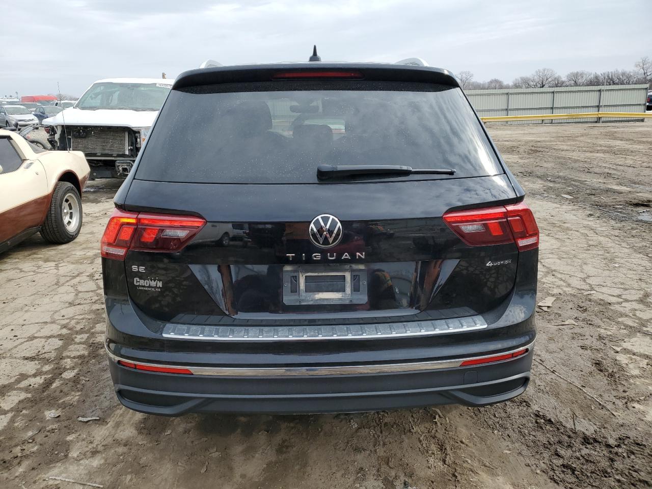 2022 VOLKSWAGEN TIGUAN SE VIN:3VV2B7AX9NM102281