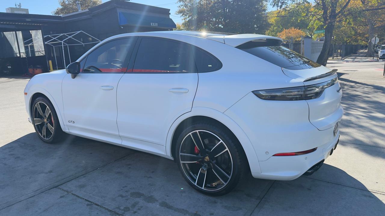 2022 PORSCHE CAYENNE GTS COUPE VIN:WP1BG2AY1NDA56239