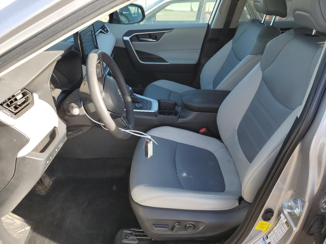 2022 TOYOTA RAV4 XLE PREMIUM VIN:4T3B6RFVXNU098424