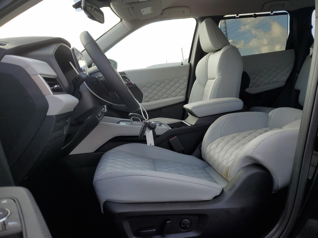 2024 MITSUBISHI OUTLANDER SEL VIN:JA4J3WA82RZ058150