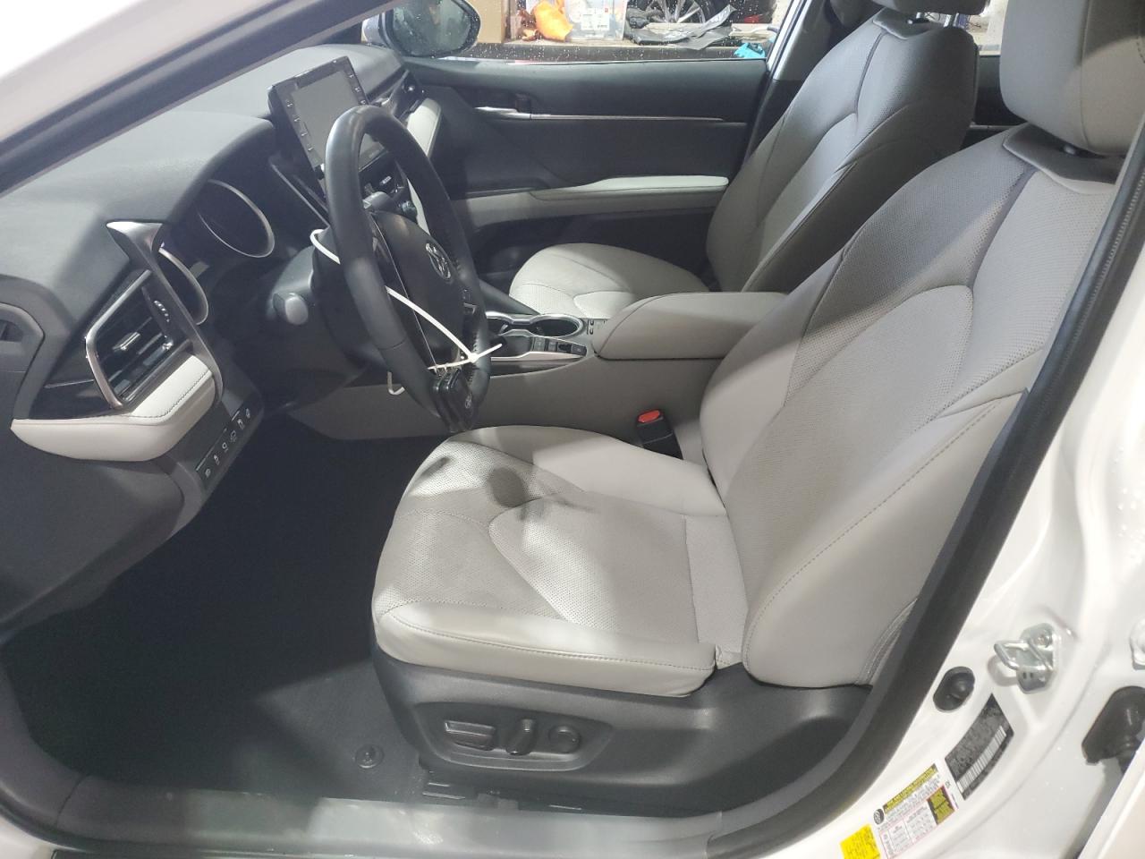 2024 TOYOTA CAMRY XLE VIN:4T1F31AK2RU066719