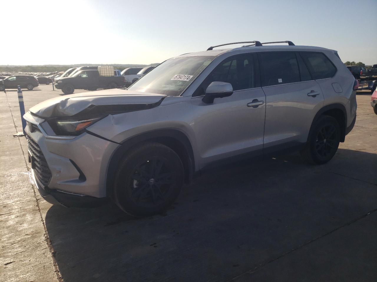 2024 TOYOTA GRAND HIGHLANDER XLE VIN:5TDAAAA55RS012754