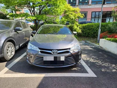 2016 Toyota Camry VIN: