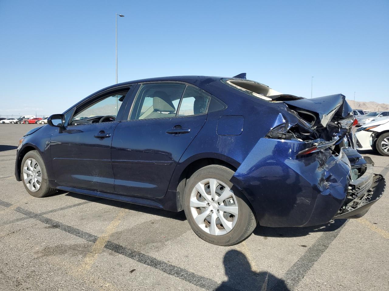 2022 TOYOTA COROLLA LE VIN:JTDEPMAE4NJ191703