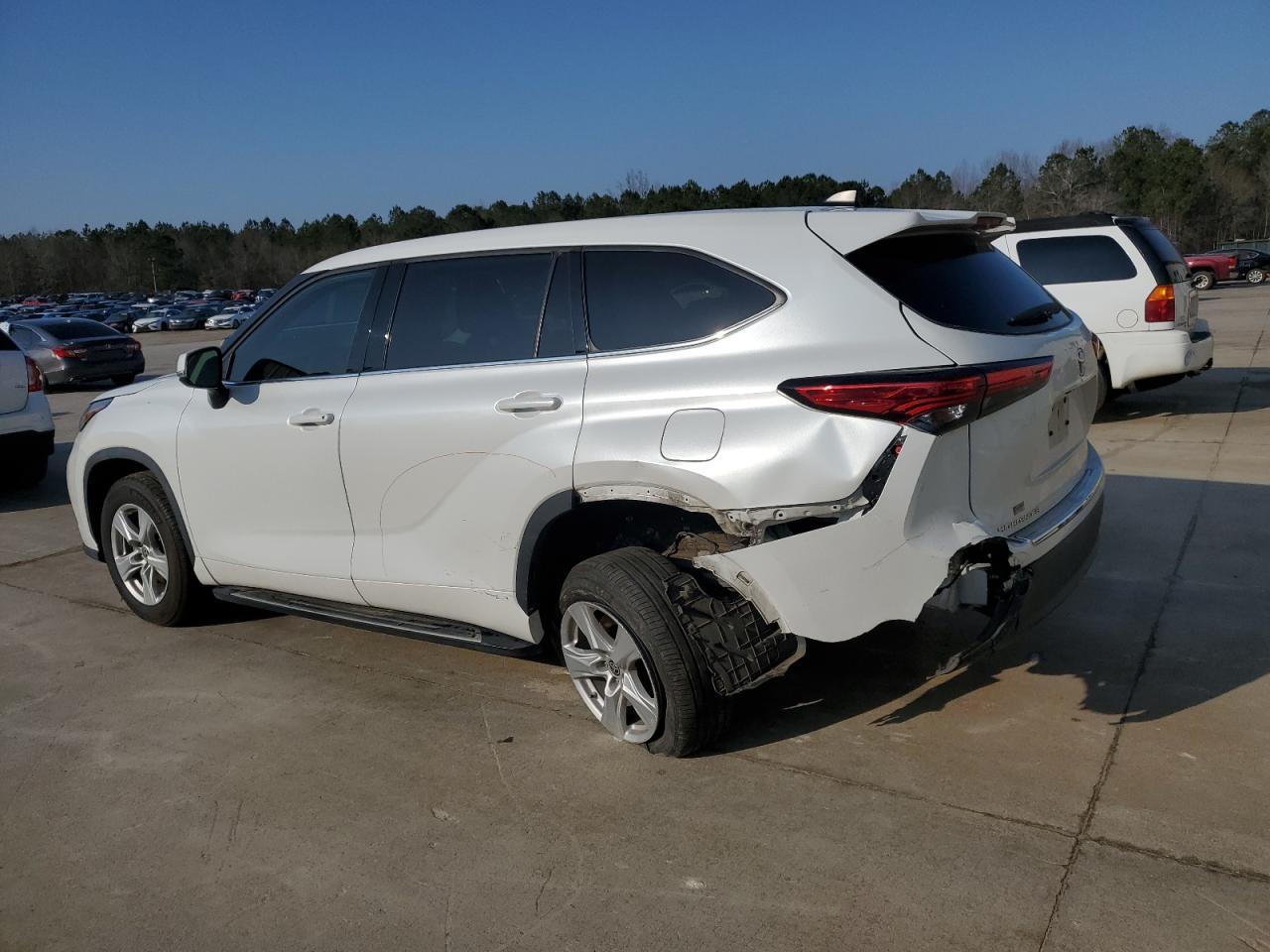 2022 TOYOTA HIGHLANDER L VIN:5TDCZRAH3NS550616