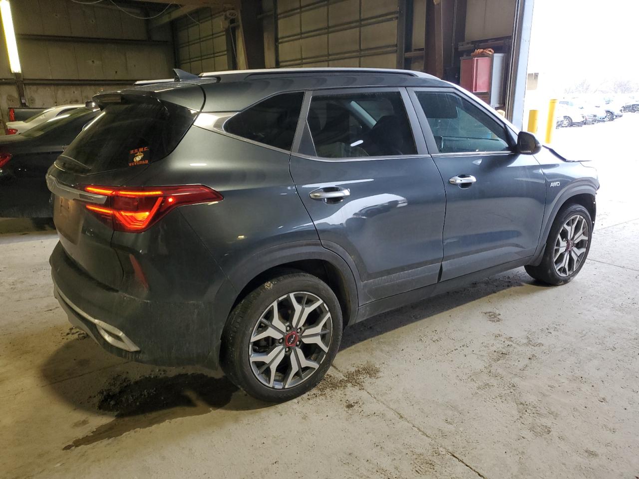 2023 KIA SELTOS SX VIN:KNDETCA28P7455212