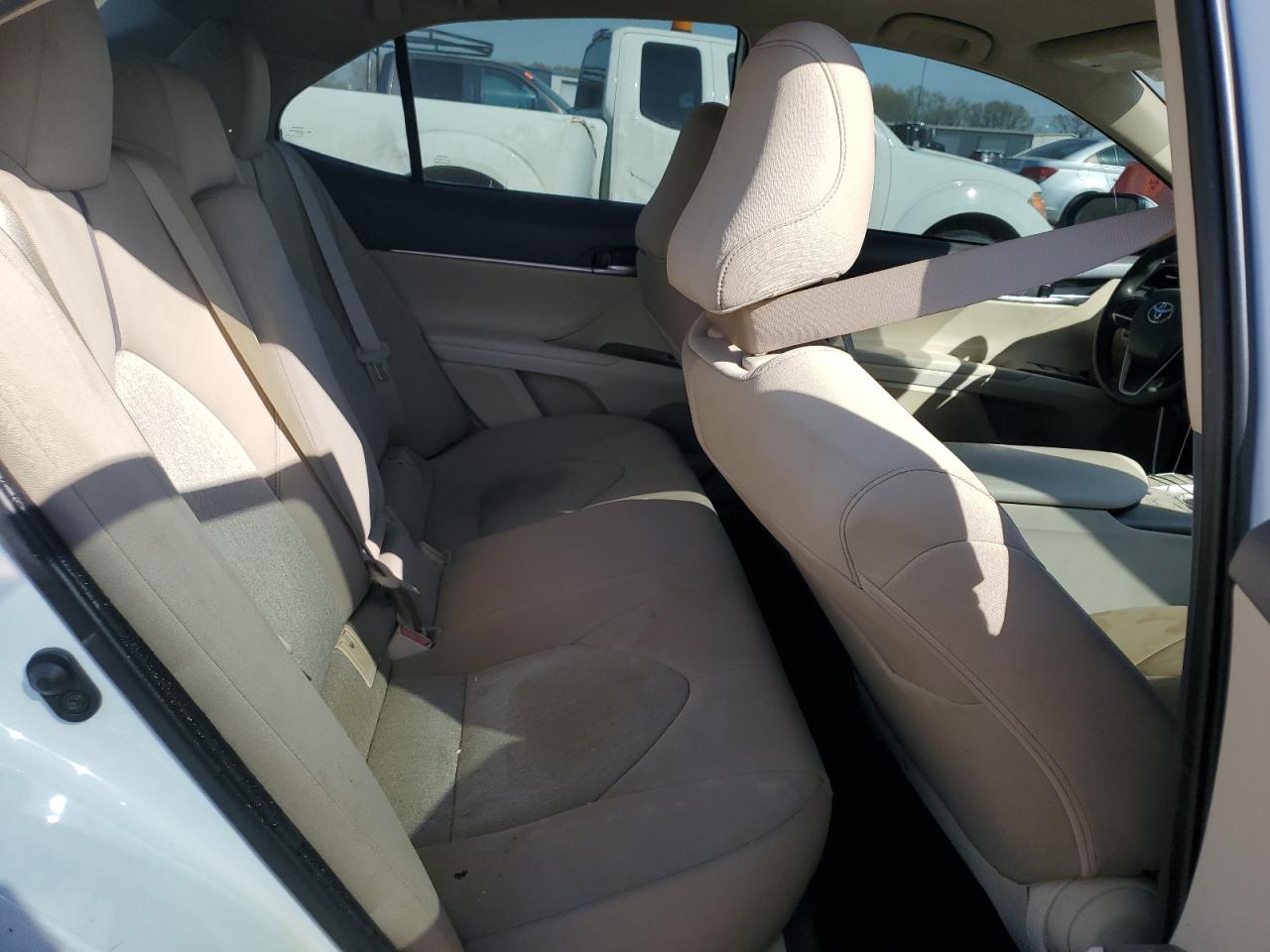 2022 TOYOTA CAMRY LE VIN:4T1R11AK9NU642089