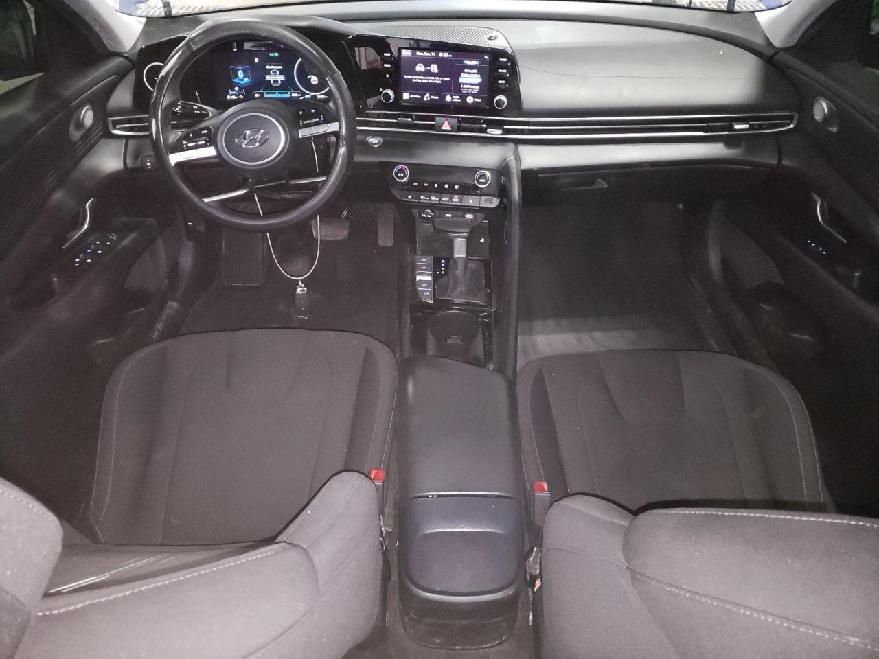 2022 HYUNDAI ELANTRA SEL VIN:5NPLS4AG7NH062404