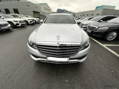 2017 Mercedes-Benz E 220 WDDZF0FB5HA254684 VIN:WDDZF0FB5HA254684