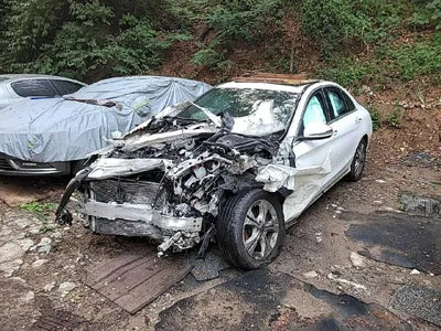 2017 Mercedes-Benz C 220 WDDWF0FB7JR316533 VIN:WDDWF0FB7JR316533