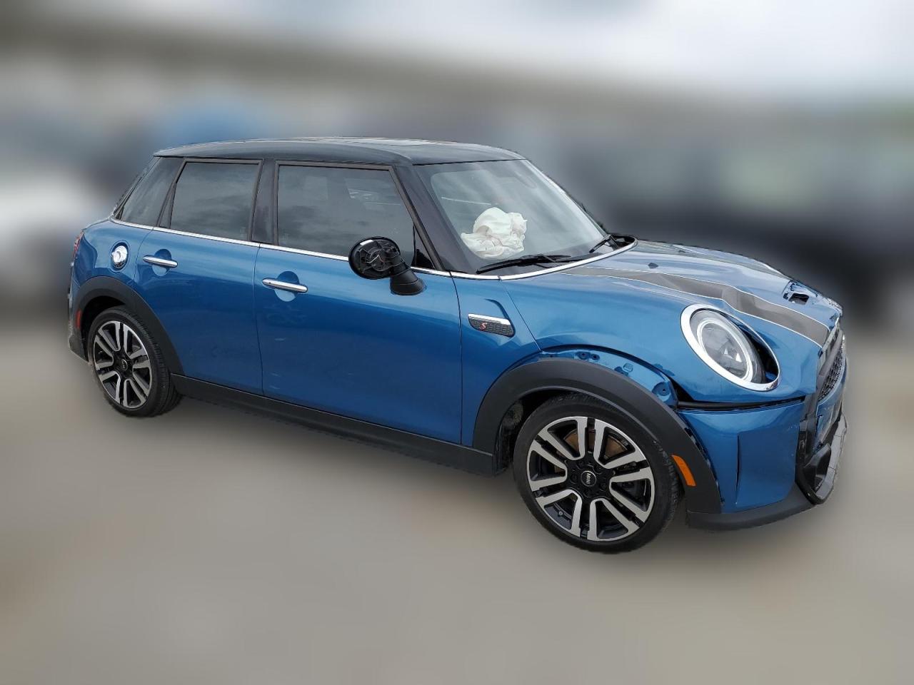 2022 MINI COOPER S VIN:WMW53DK05N2S25833