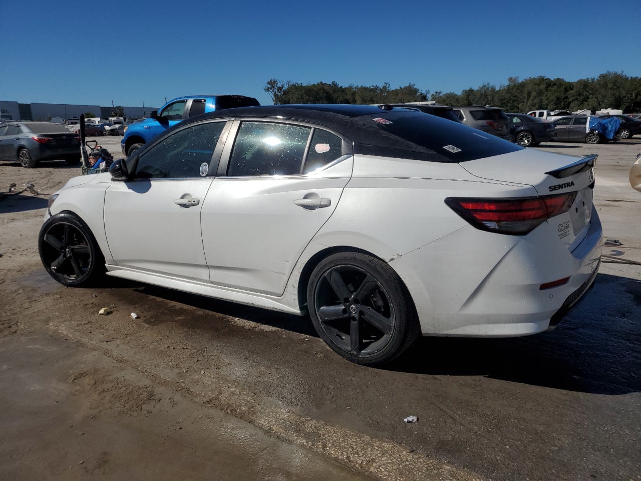 2022 NISSAN SENTRA SR VIN:3N1AB8DV5NY262843