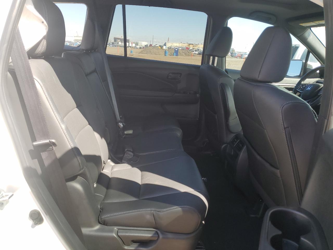 2022 HONDA PASSPORT EXL VIN:5FNYF7H57NB002640