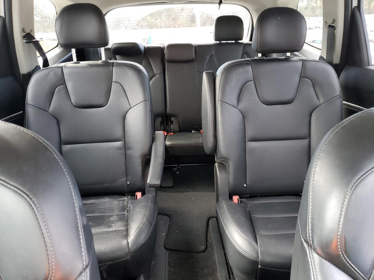 2022 KIA TELLURIDE S VIN:5XYP64HC0NG209940
