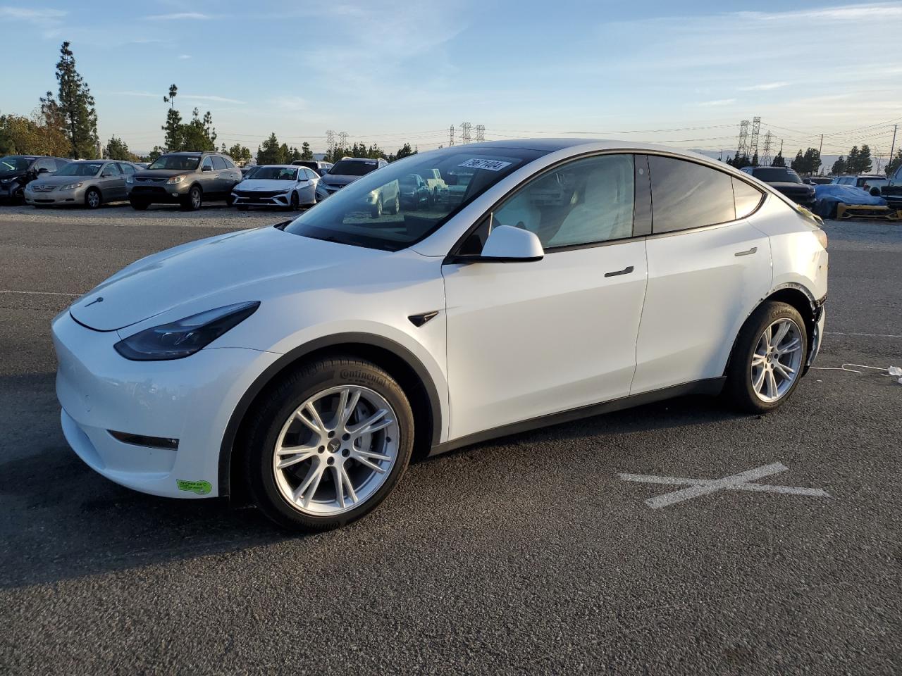 2023 TESLA MODEL Y  VIN:7SAYGDEE5PF633425