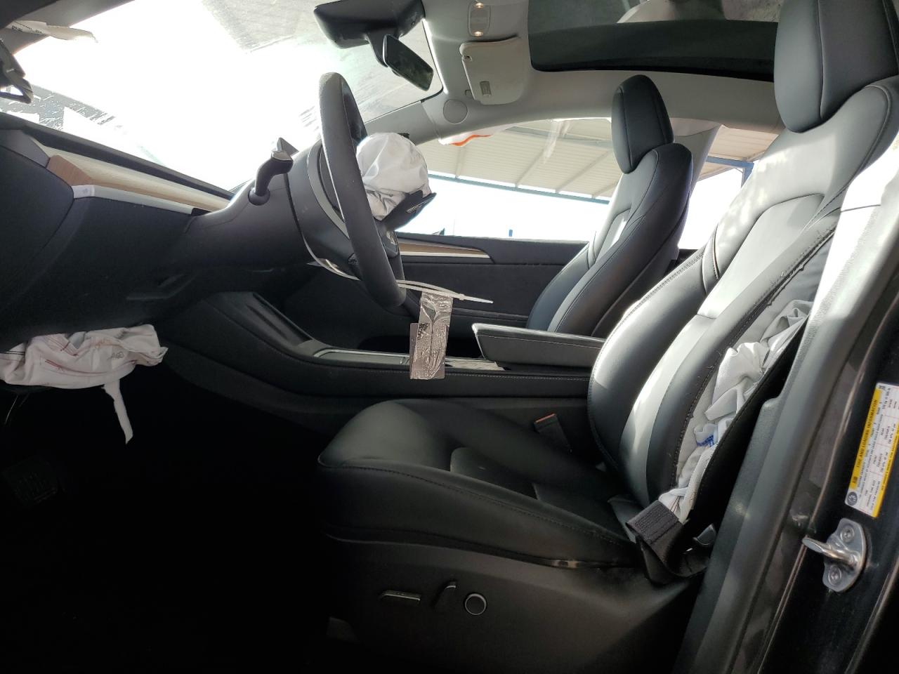2024 TESLA MODEL Y  VIN:7SAYGDEE0RA301201