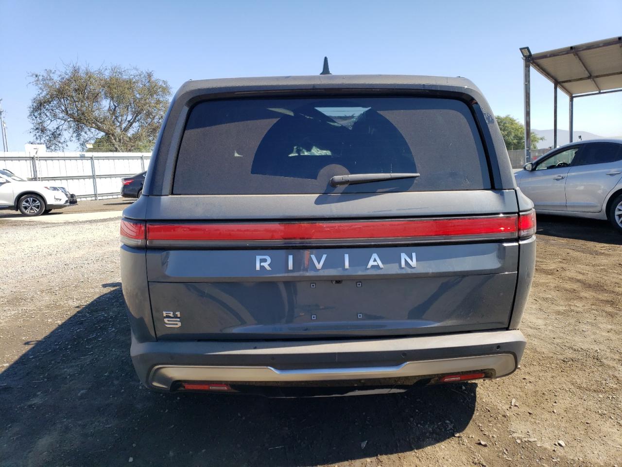 2024 RIVIAN R1S ADVENTURE VIN:7PDSGCBA1RN038230