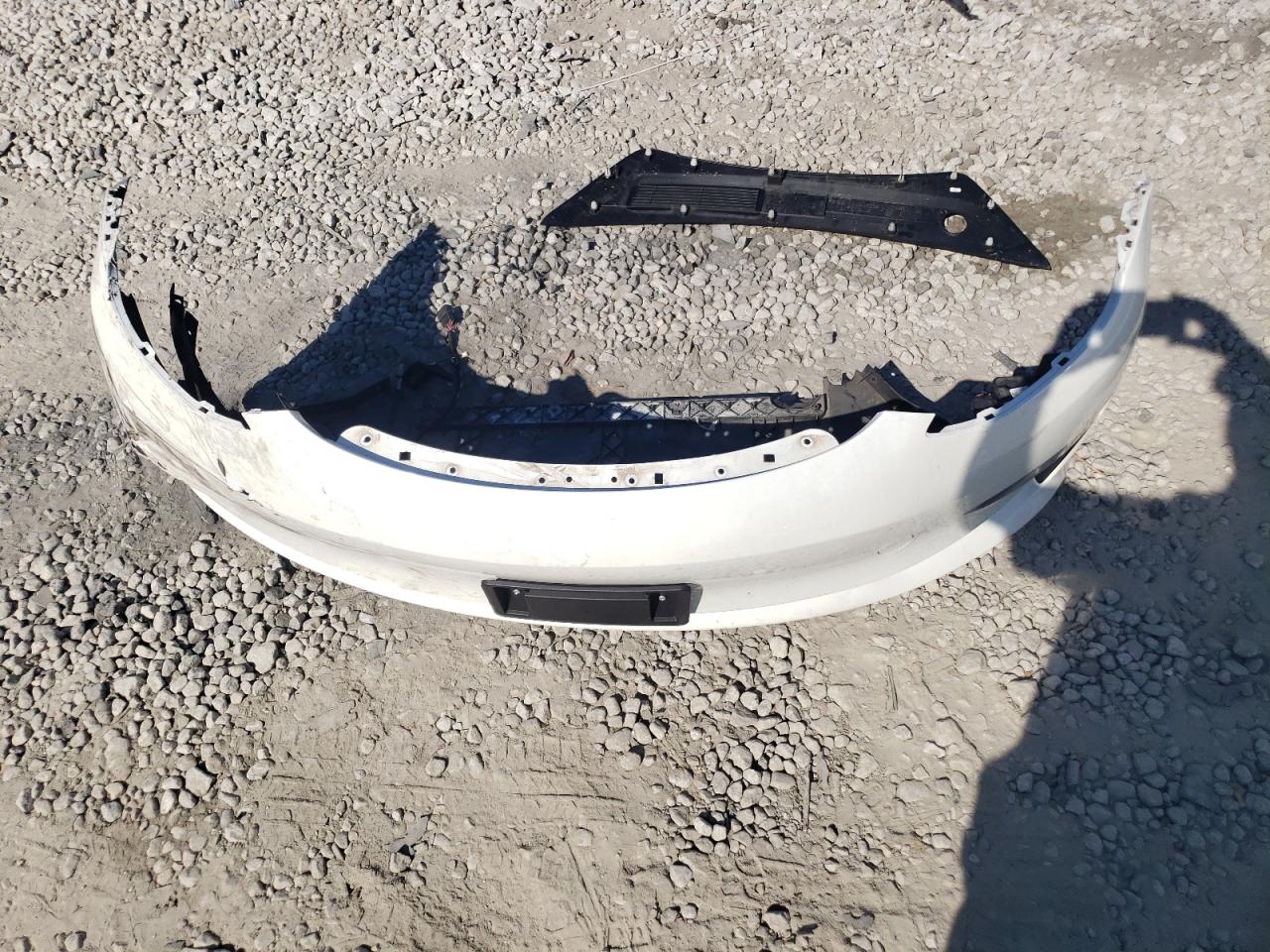 2023 TESLA MODEL 3  VIN:5YJ3E1EAXPF456315
