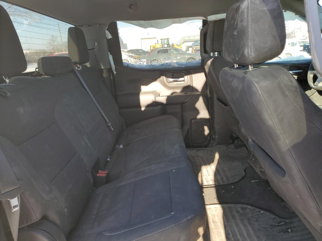 2022 CHEVROLET SILVERADO K1500 CUSTOM VIN:1GCPDBEK4NZ588805