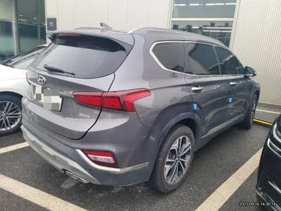 2018 Hyundai Santa FE VIN:
