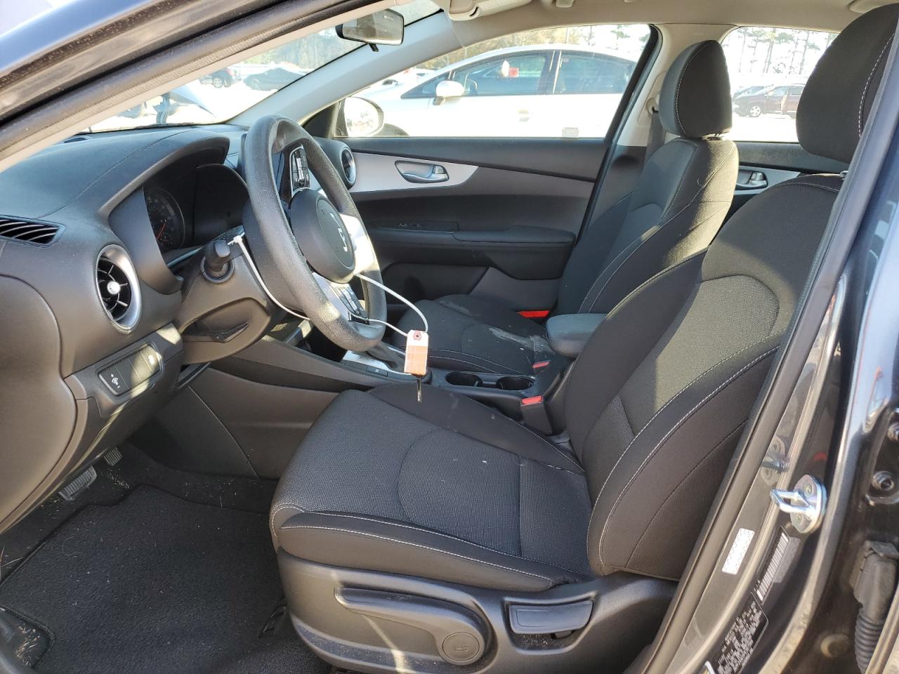 2023 KIA FORTE LX VIN:3KPF24AD5PE567366