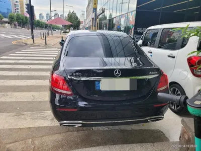 2020 Mercedes-Benz E 300 W1KZF4KB6LA857875 VIN:W1KZF4KB6LA857875