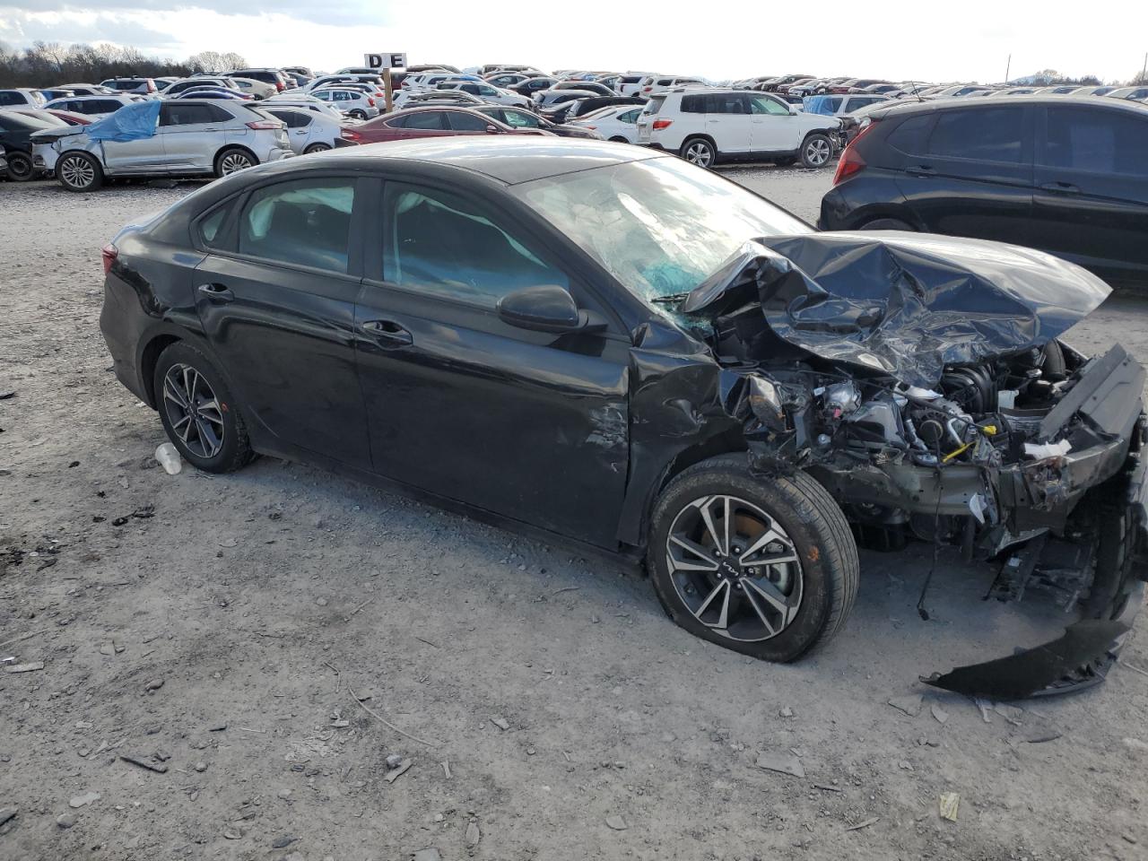 2024 KIA FORTE LX VIN:3KPF24AD2RE799135