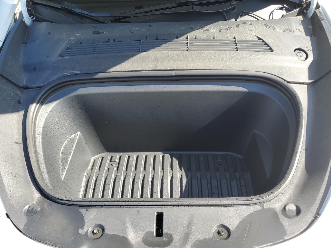2023 TESLA MODEL Y  VIN:7SAYGDEF4PF665873