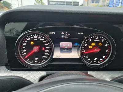 2018 Mercedes-Benz E 200 WDDZF4CB1JA412858 VIN:WDDZF4CB1JA412858