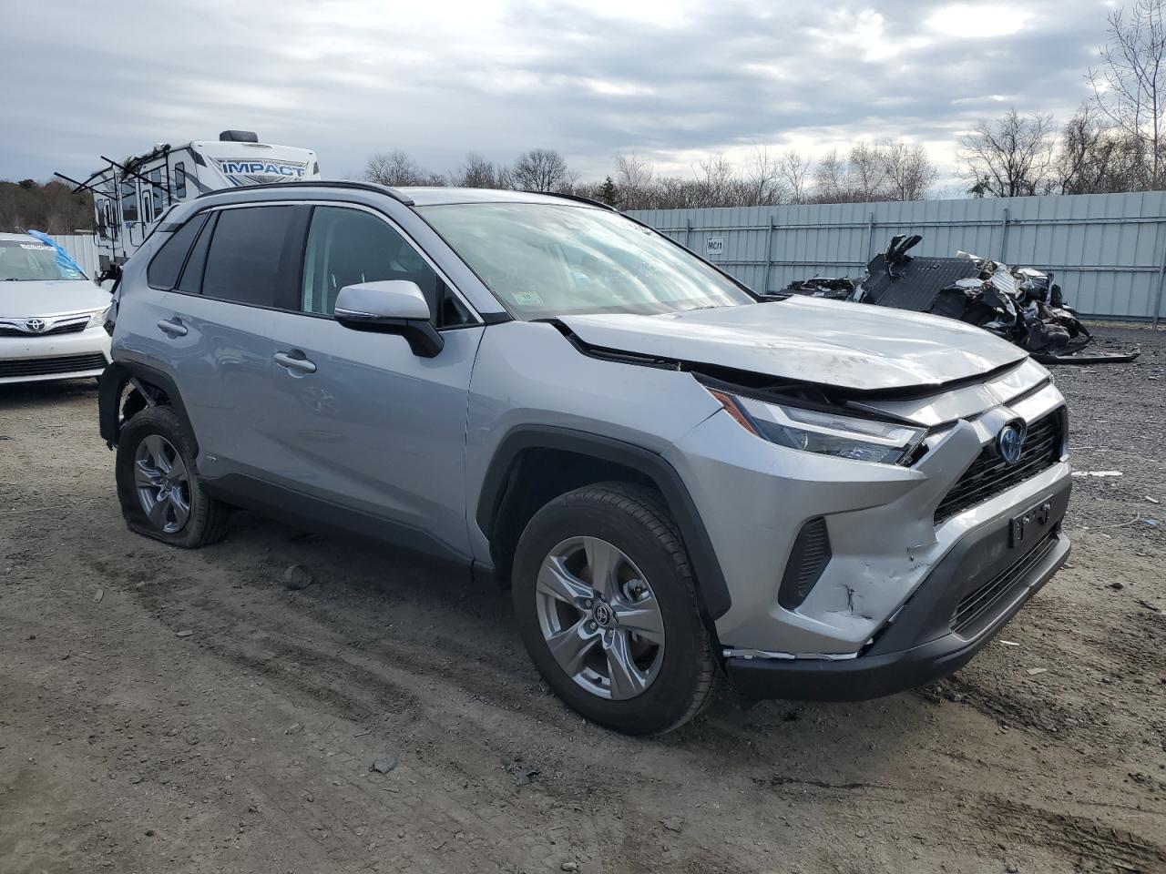 2024 TOYOTA RAV4 XLE VIN:2T3RWRFV5RW243907