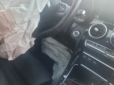 2019 Mercedes-Benz C 200 WDDWF8AB3KR521211 VIN:WDDWF8AB3KR521211